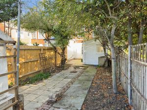 New Street- click for photo gallery